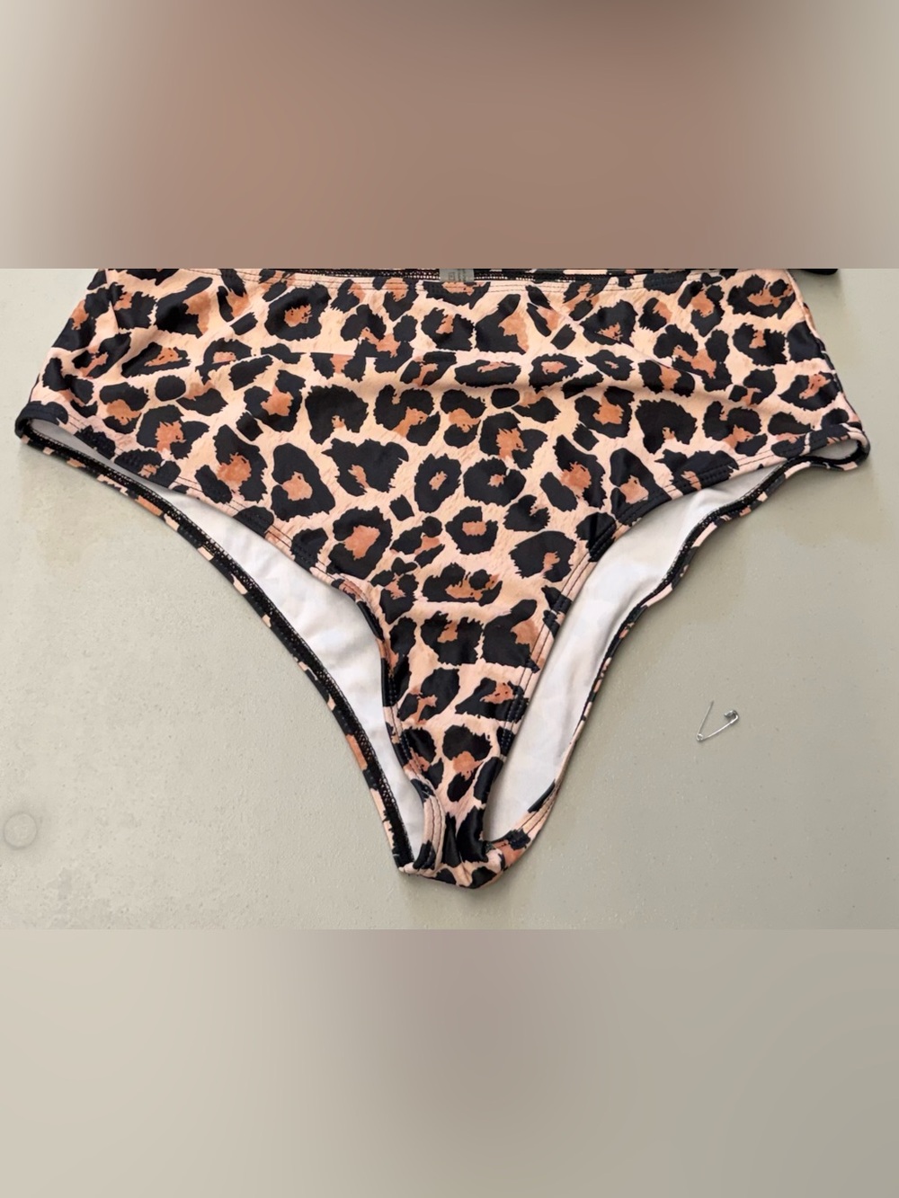 Leopard Print High-Waist Women’s Summer Swim Bottoms size large